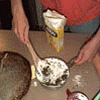 mix the sand and cornstarchuntil an even color